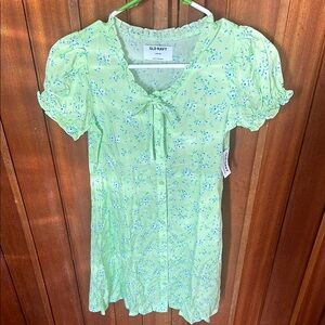 Old navy size 10/12 girls NWT green dress